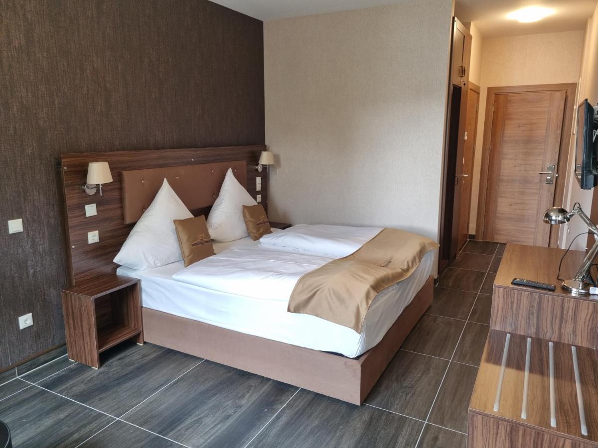 Hotel Pasa Paradies Kostenlose Parkplaetze Ханау-на-Майне Экстерьер фото